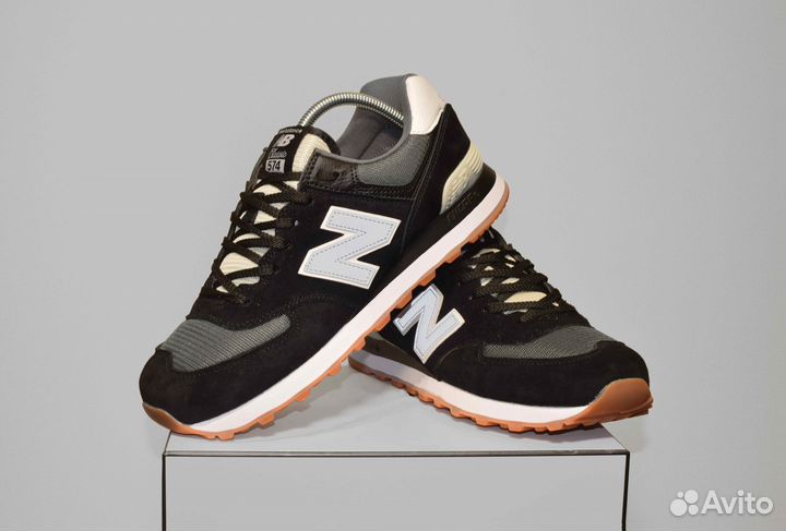 New Balance 574 (42-46, Черно-белые, -20 проц.)