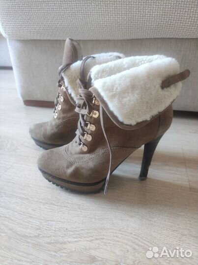 Ботинки женские зимние 38 размера