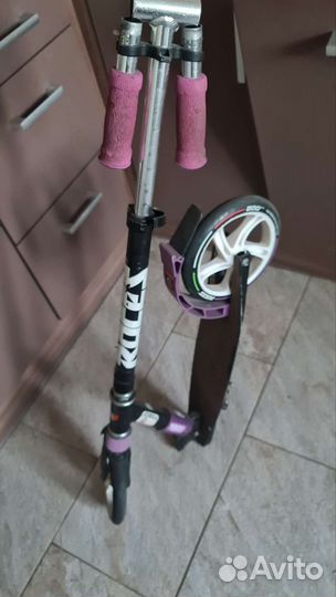 Самокат Roces 200