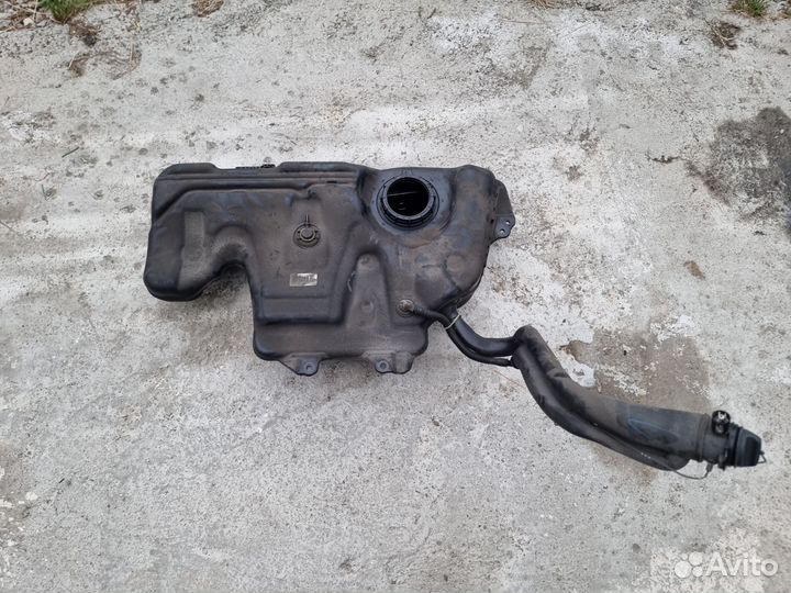 Бензобак Renault Clio4 Rs