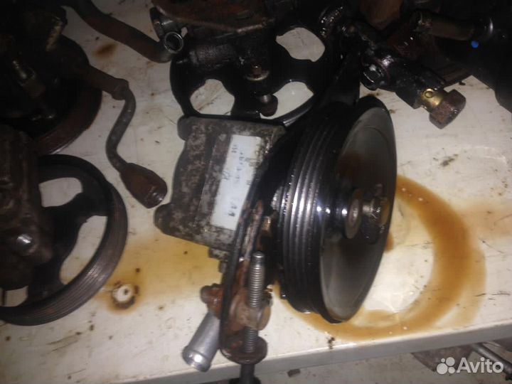 Насос гур ниссан альмера N16