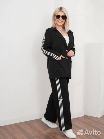 Брючный костюм женский 46 48