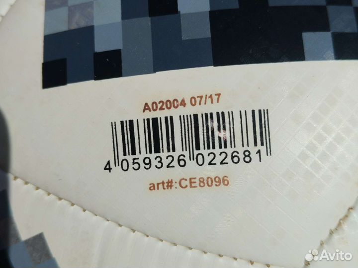 Футбольный мяч adidas telstar fifa 2018 б/у