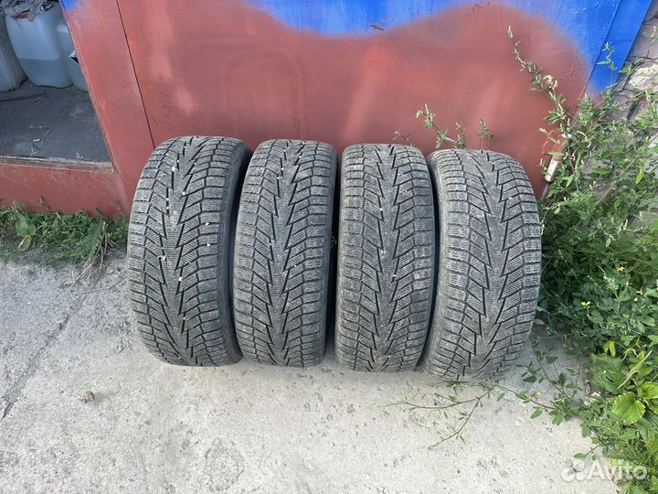 Hankook Winter I'Cept IZ2 225/45 R18 95T