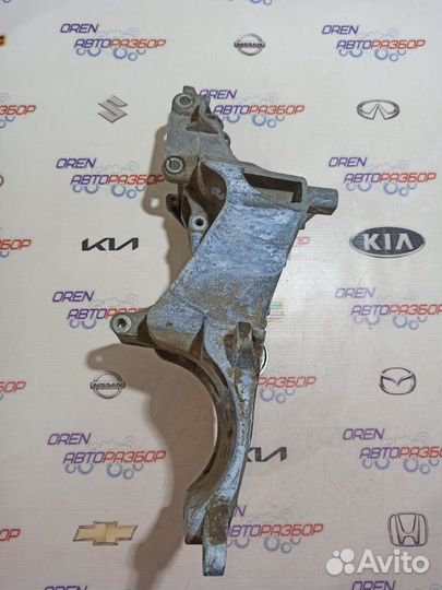 Кронштейн генератора Renault Duster 1.6 K4M 2013