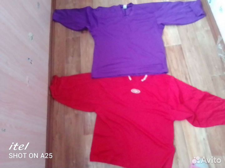 Хоккейные кофты на возраст примерно 8лет