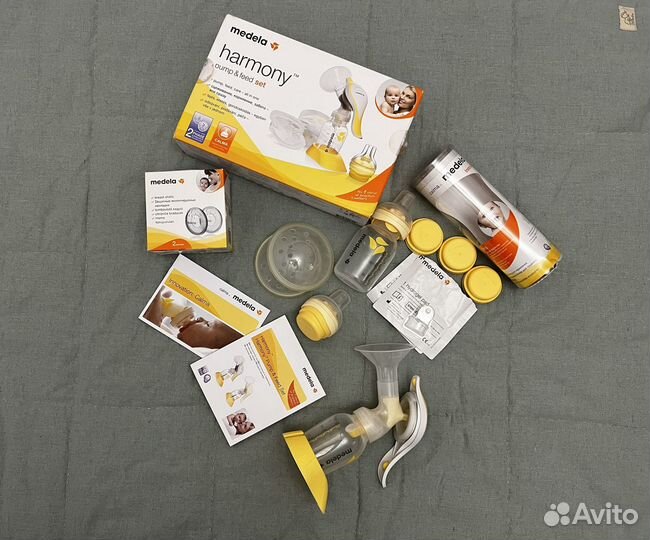 Medela молокоотсос и аксессуары
