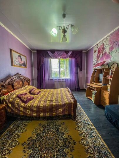 Дом 187 м² на участке 12 сот.