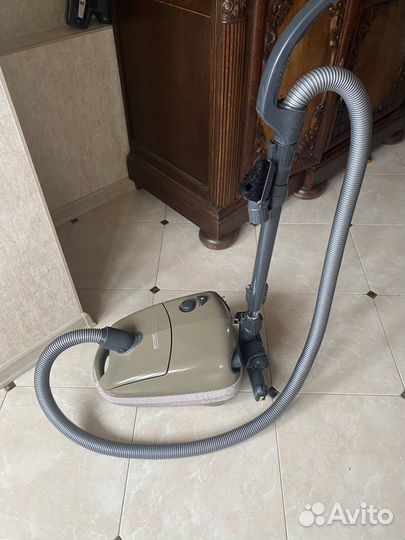 Пылесос bork v706