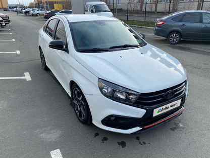 ВАЗ (LADA) Vesta 1.8 MT, 2019, 61 886 км, с пробегом, цена 1 300 000 руб., Оренбург