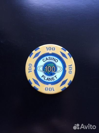 Жетоны различные и Сувенирная монета Биткоин