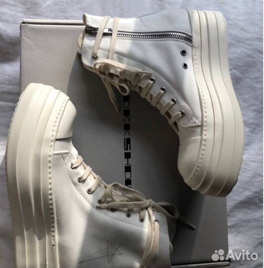Rick Owens Double Bumper Milk на руках
