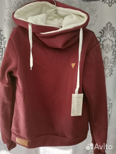 Спортивный костюм женский