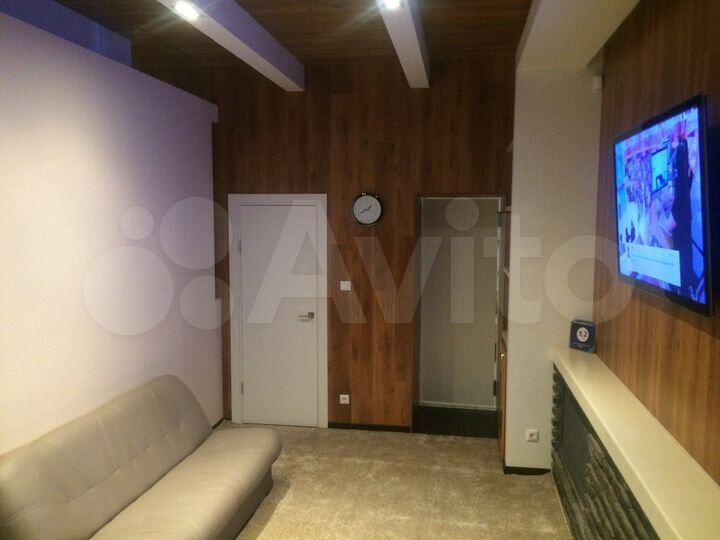 2-к. квартира, 72 м², 1/5 эт.