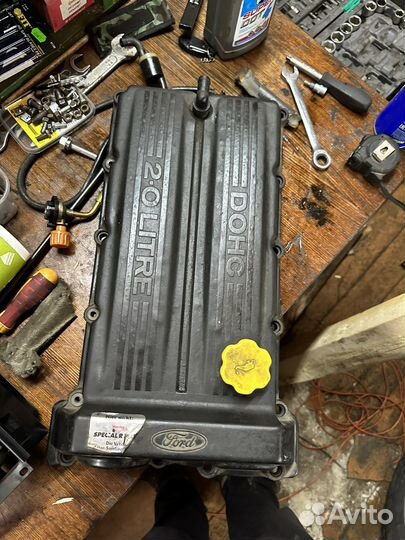 Клапанная крышка Ford sierra Dohc
