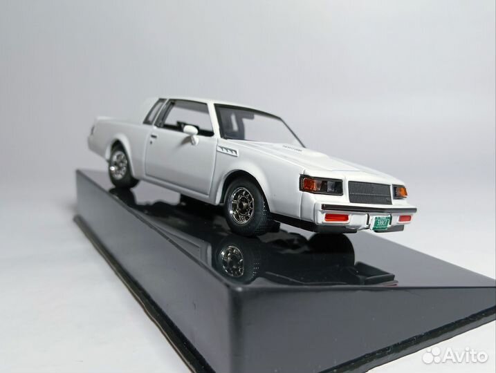 Модель 1/43 Buick Grand National 1987, IXO