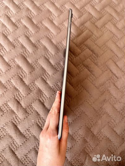iPad Pro 9.7 128 Гб