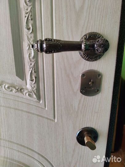 Дверь мощная входная железная бу