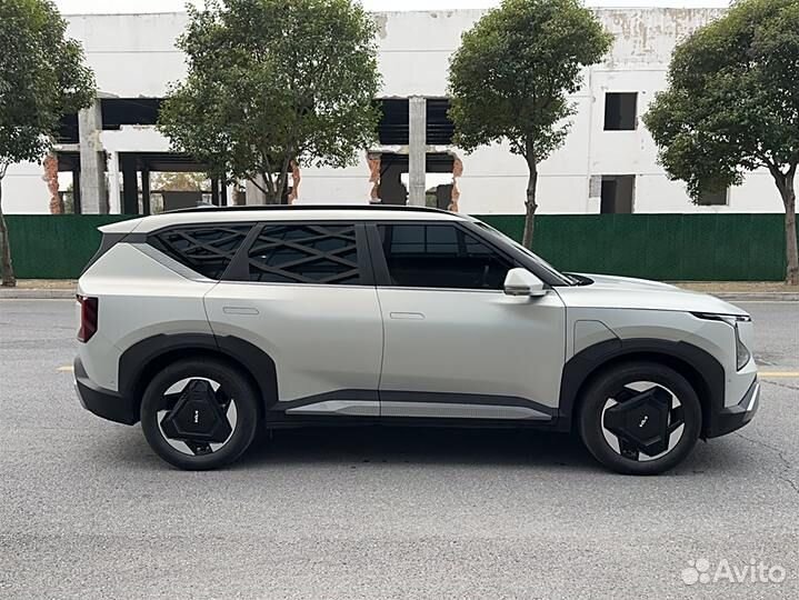 Kia EV5 218 л.с. AT, 2023, 7 800 км