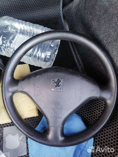 Рулевое колесо с подушкой безопасности Peugeot 307