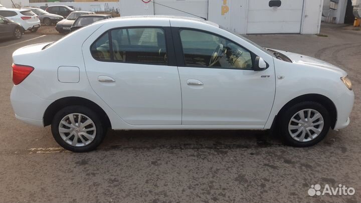 Renault Logan 1.6 AT, 2017, 87 000 км