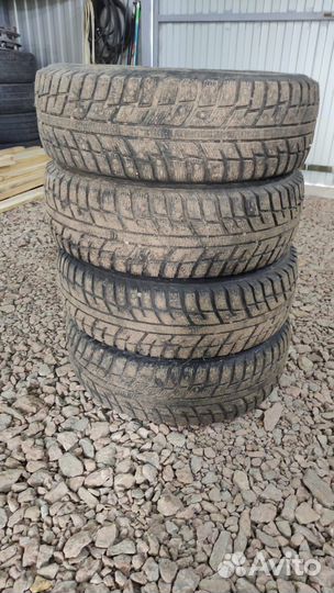 Kumho I'Zen KW22 185/65 R14