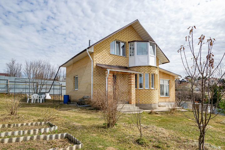 Коттедж 121,3 м² на участке 15 сот.