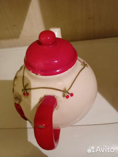 Чайник заварочный фарфоровый