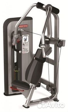 Жим от груди тренажер Star Trac made in USA