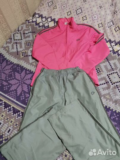 Пакет вещей, спортивный костюм, платье