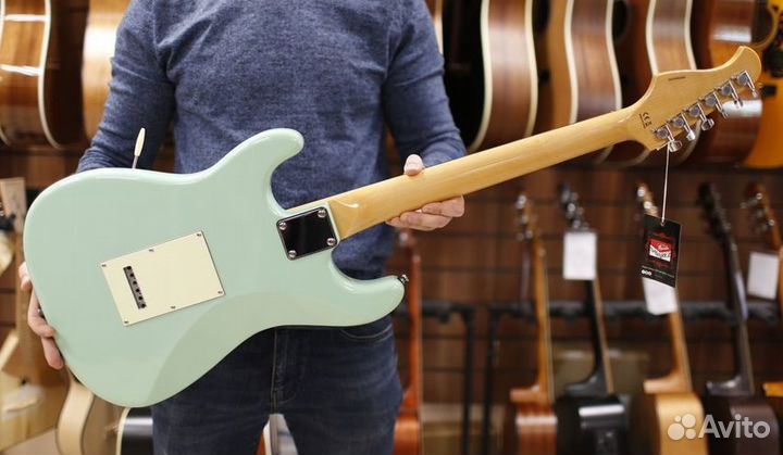 Электрогитара Prodipe + Аксессуар