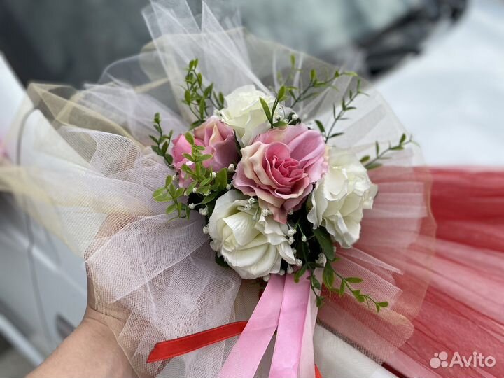 Свадебные украшения на машину