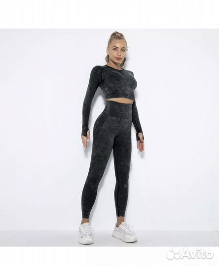 Спортивный костюм женский фитнес