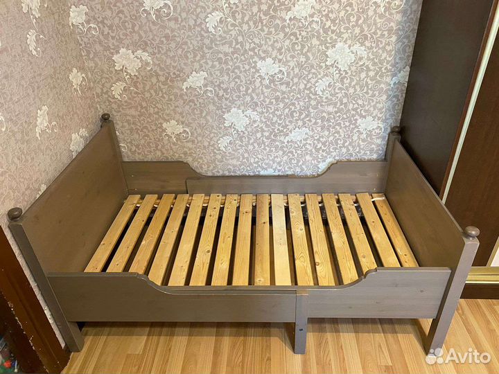Кровать детская раздвижная IKEA сандвик / лексвик