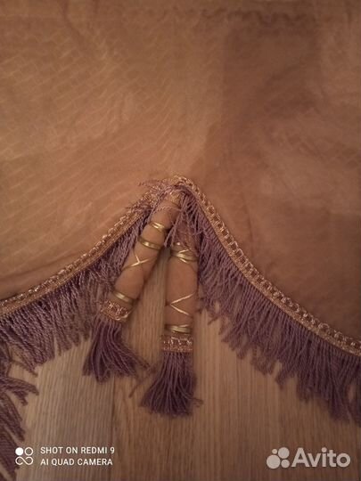 Шторы с ламбрекеном и подхватами