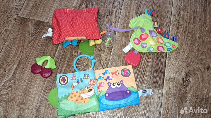 Погремушки chicco