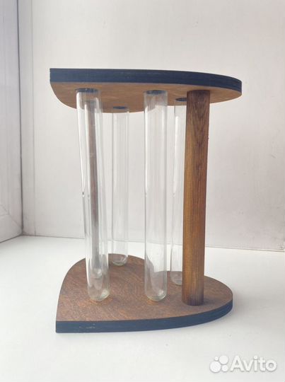 Ваза для цветов деревянная со стеклянными колбами