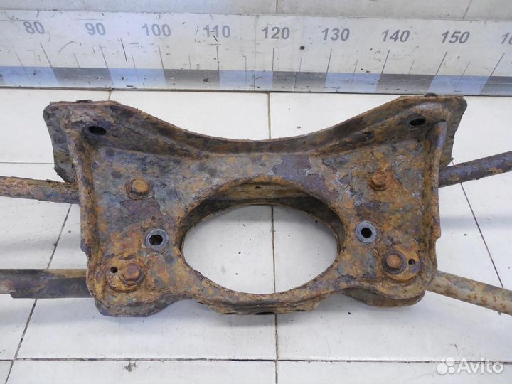 Балка задняя RAV 4 2000-2005