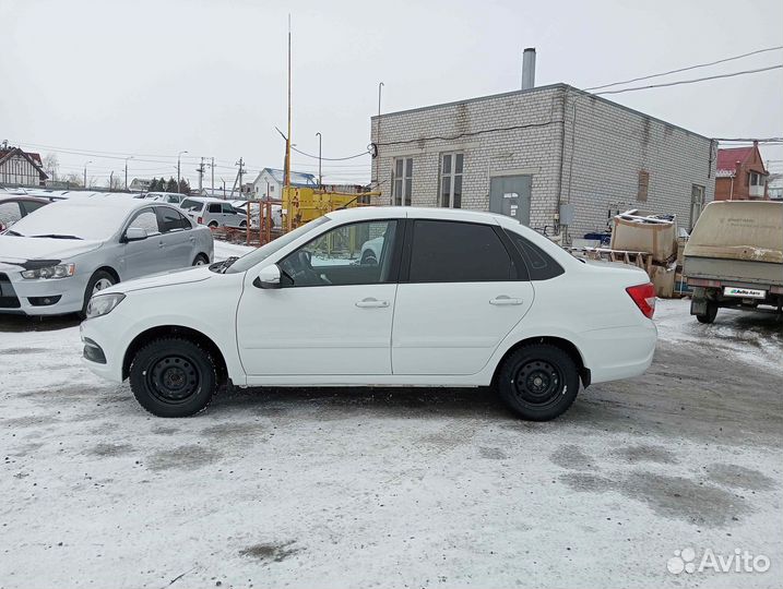 LADA Granta 1.6 МТ, 2020, 50 000 км