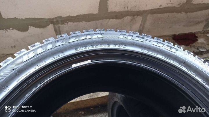 Bridgestone Blizzak MZ-03 205/55 R16