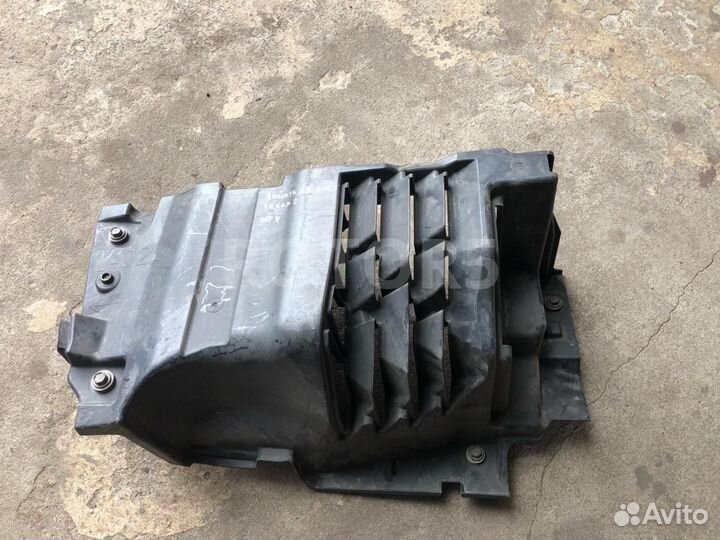 Защита двигателя Mercedes-Benz Actros 4 (MP4) 2013