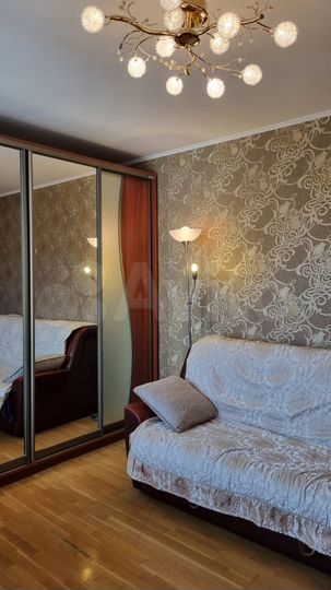 3-к. квартира, 98 м², 14/14 эт.