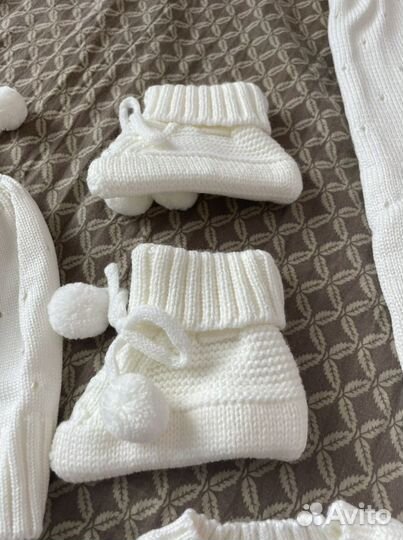 Комплект на выписку для девочки