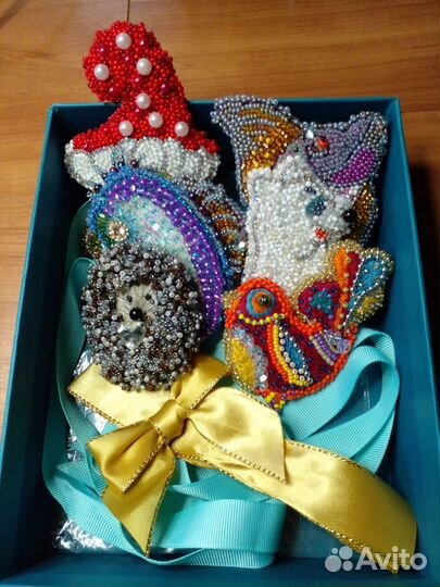 Авторская брошь