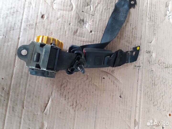 Ремень безопасности задний левый Опель Мерива A