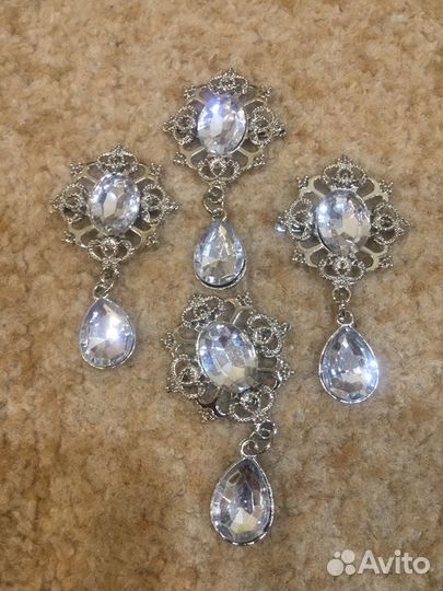 Брошки для украшения