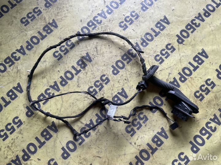 Проводка двери задней левой BMW X1 E84