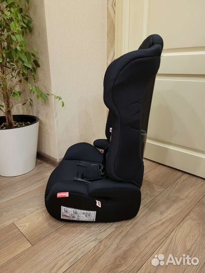 Новое автокресло бустер 1-12 лет, 9-36 кг