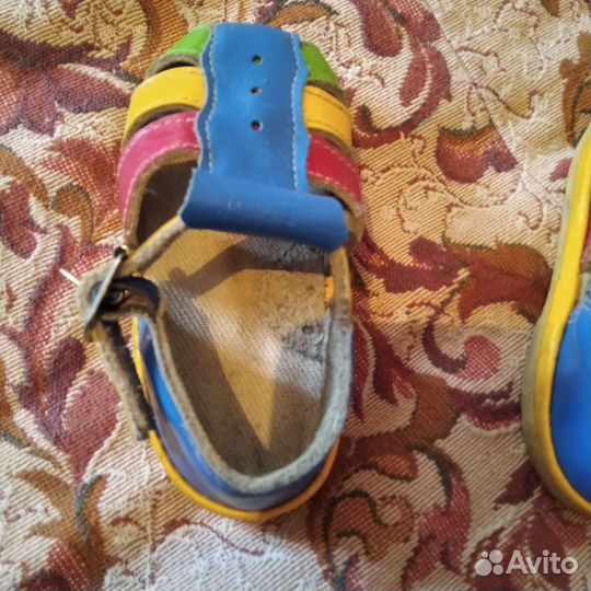 Сандали детские