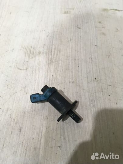 Форсунка инжекторная электрическая Ауди 80 Б4